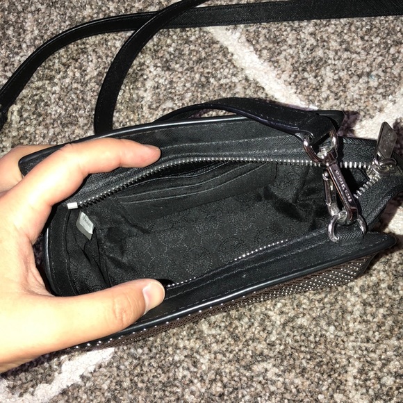 Michael Kors mint crossbody bag - Picture 2 of 6